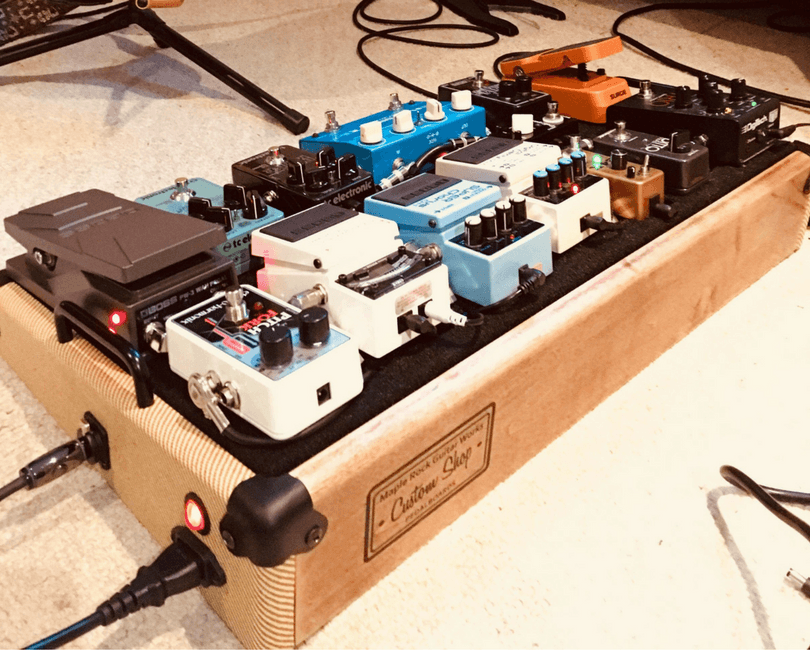 guitar pedalboard