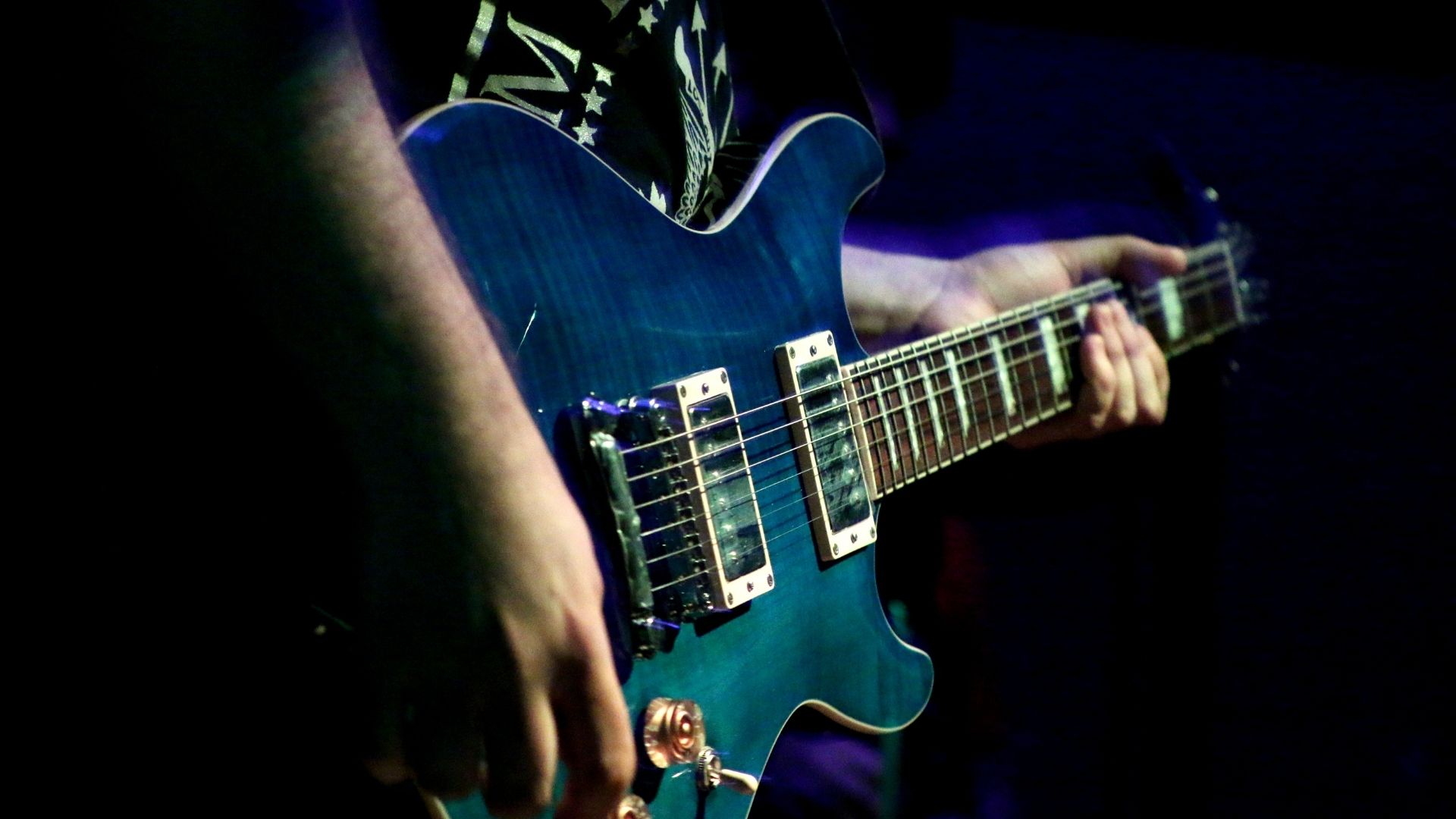 How to Practice Rhythm on Guitar